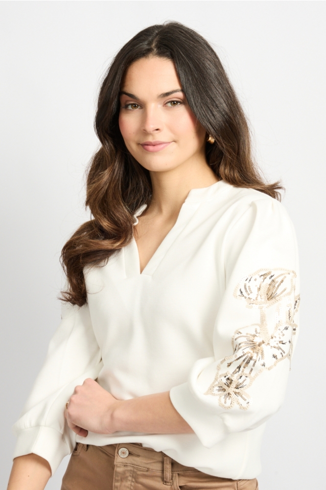 C&S The Label witte dames sweater | Model vooraanzicht