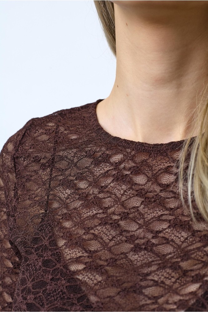 SisterS point bruine dames t-shirt | Close up