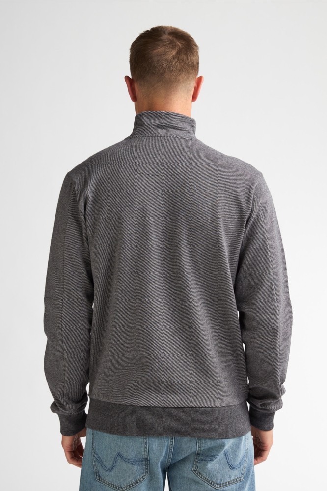 Petrol Industries zwarte heren sweater | Model achteraanzicht