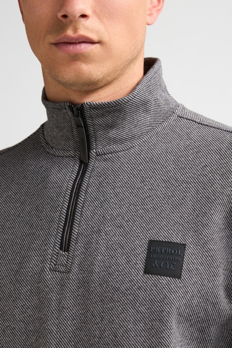 Petrol Industries zwarte heren sweater | Close up