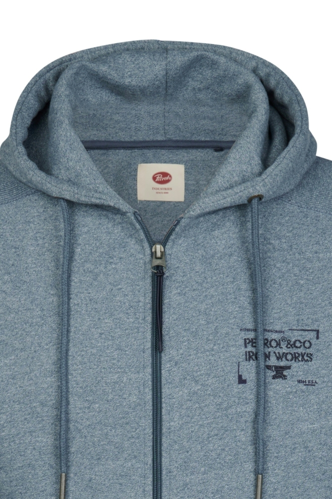 Petrol Industries blauwe heren vest | Close up