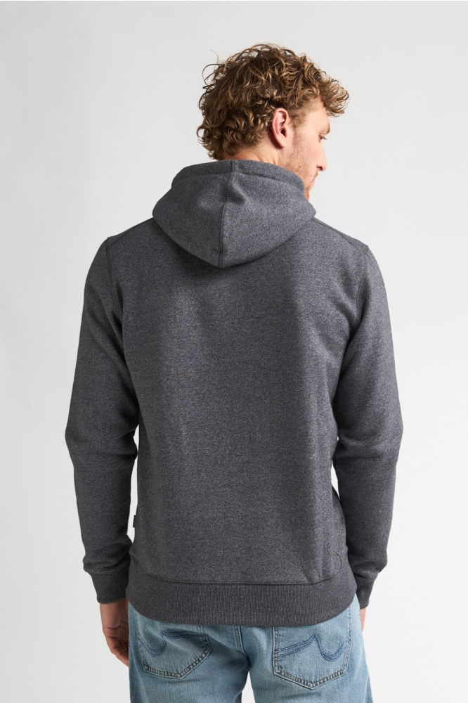 Petrol Industries grijze heren vest | Model achteraanzicht