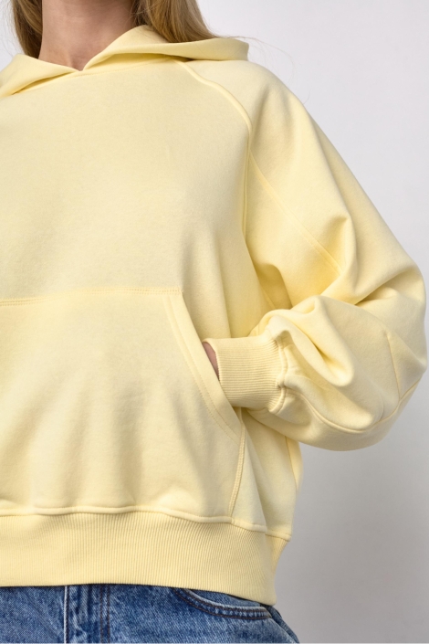 SisterS point gele dames sweater | Close up