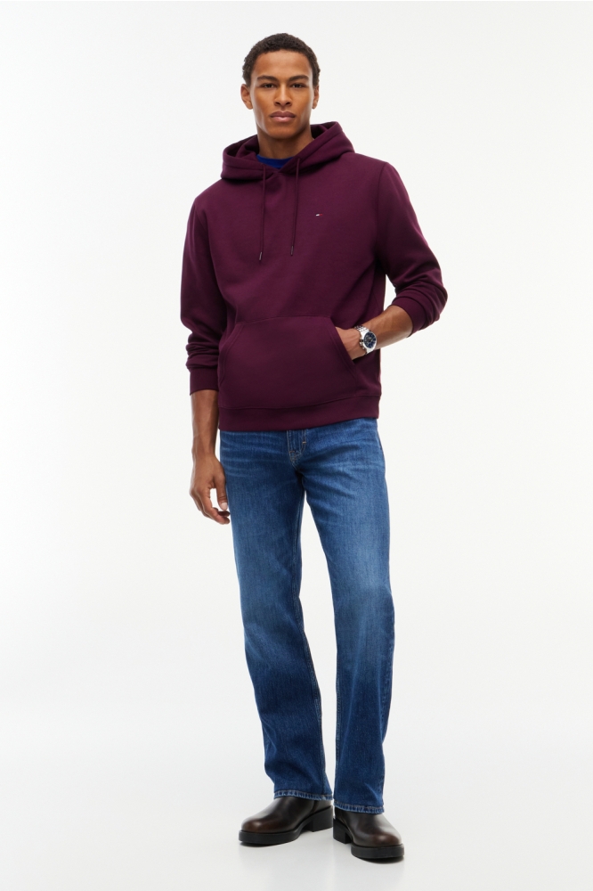 Tommy Jeans bordeaux heren sweater | Model