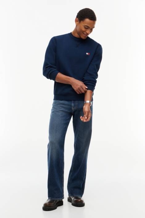 Tommy Jeans blauwe heren sweater | Model