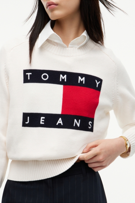 Tommy Jeans witte dames trui | Close up