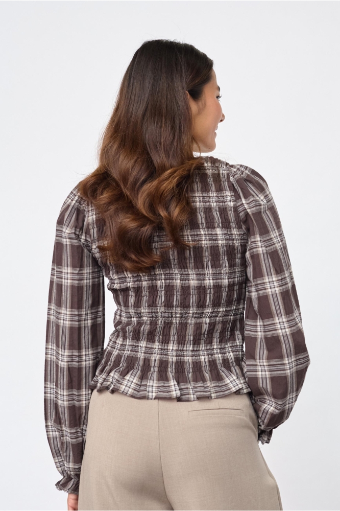 SisterS point bruine dames blouse | Model achteraanzicht