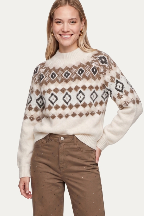C&S The Label zand dames trui | Model vooraanzicht