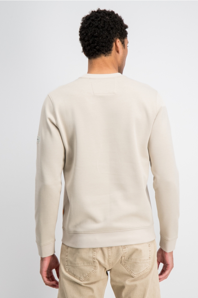 Gabbiano zand heren sweater | Model achteraanzicht