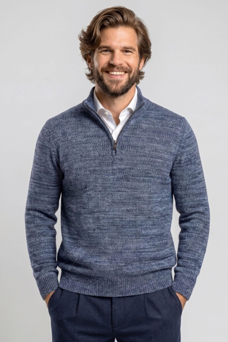 Campbell blauwe heren trui | Model vooraanzicht