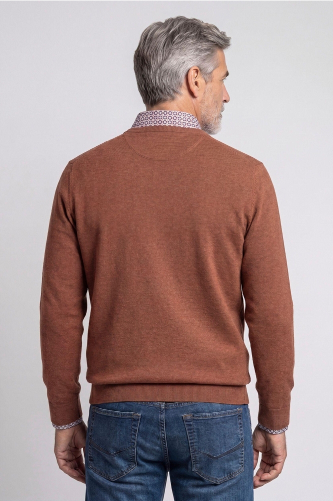 Campbell cognac heren trui | Model achteraanzicht