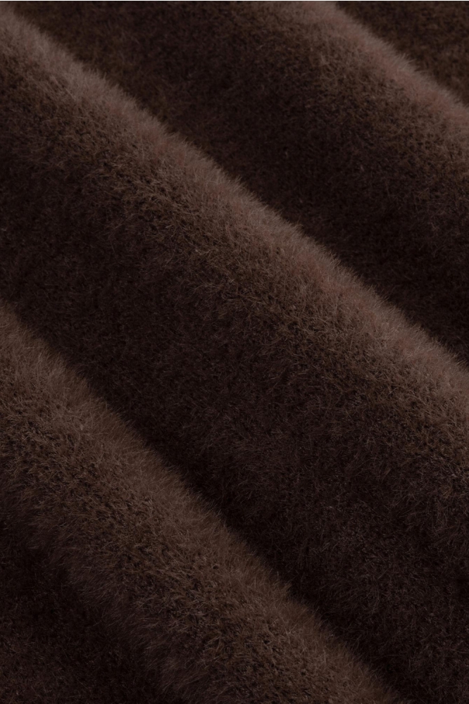 Ydence bruine dames trui | Close up