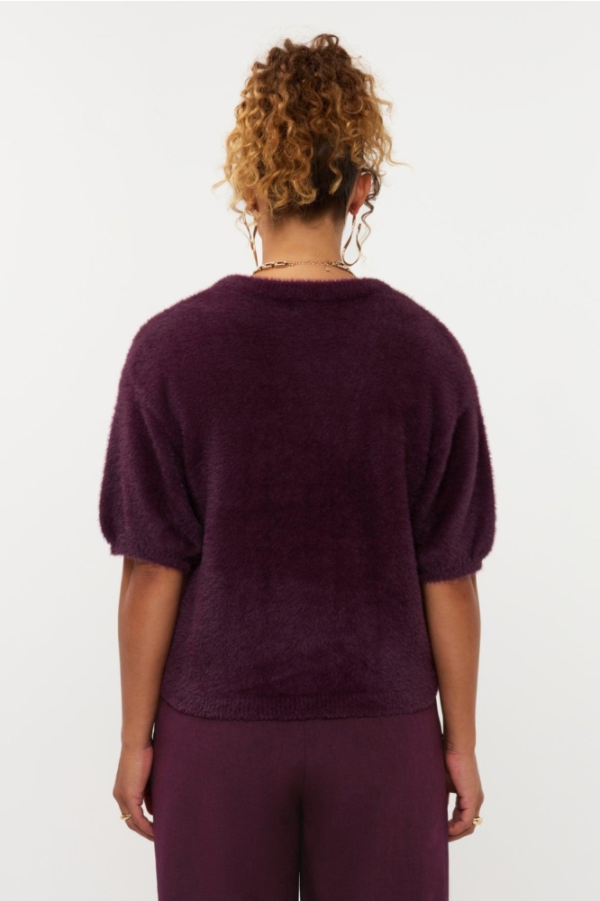 Ydence bordeaux dames trui | Model achteraanzicht