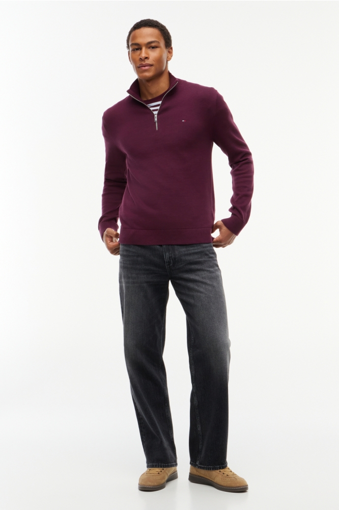 Tommy Jeans bordeaux heren trui | Model