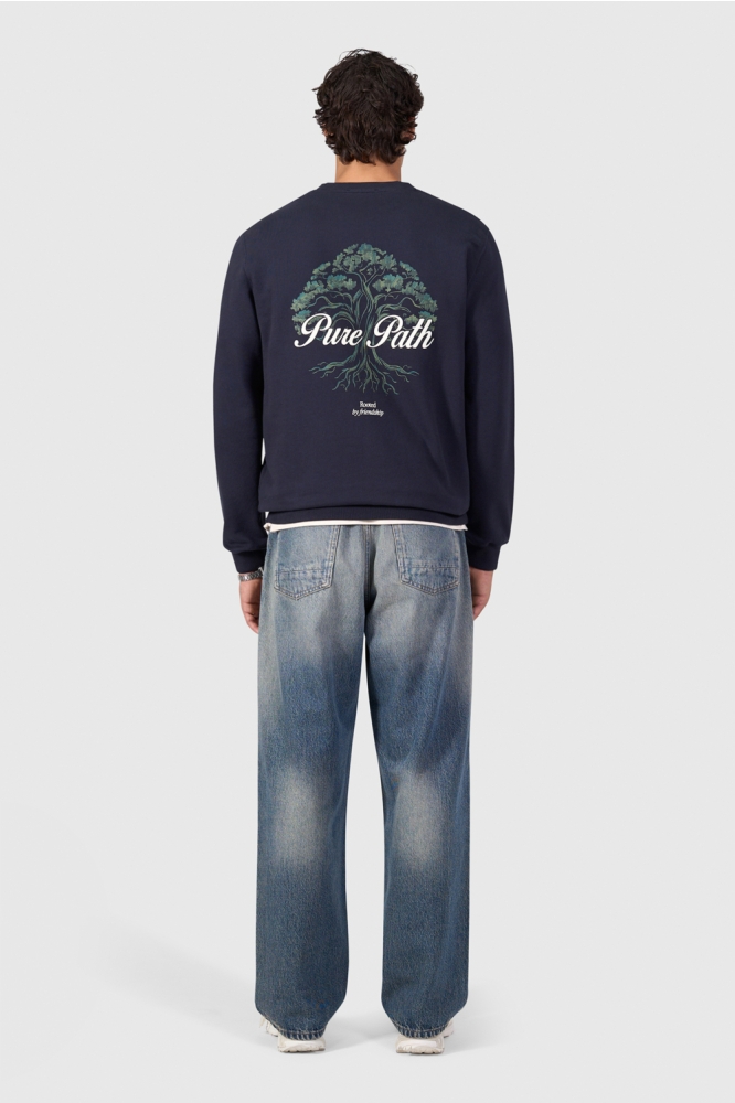 Pure Path blauwe heren sweater | Model