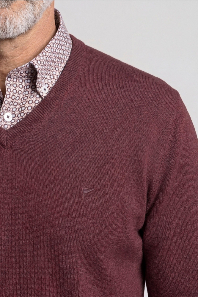 Campbell bordeaux heren trui | Close up