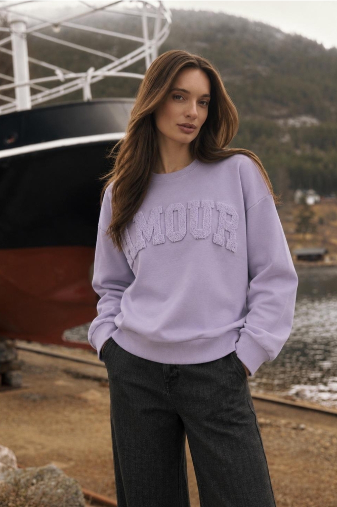 Lady Day paarse dames sweater | Sfeerbeeld, In situatie
