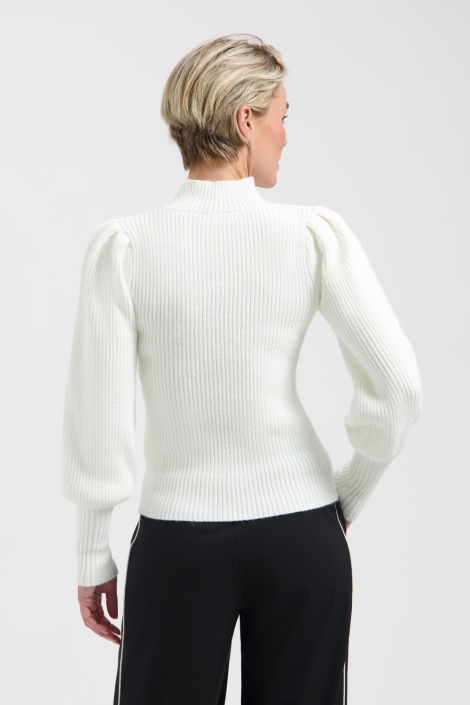Lady Day beige dames trui | Model achteraanzicht