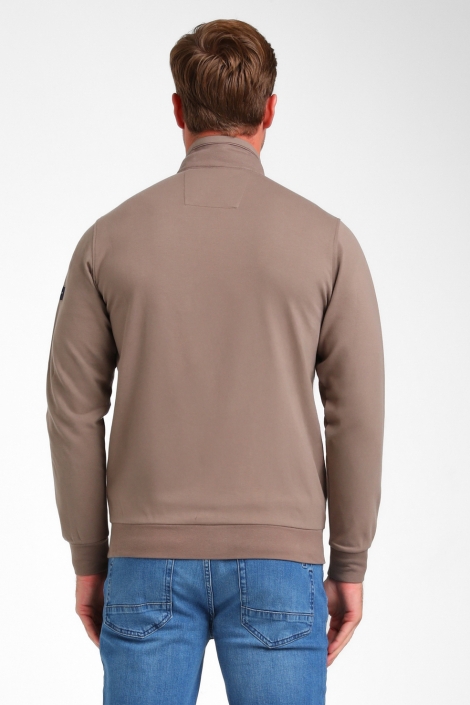 Gabbiano taupe heren vest | Model achteraanzicht