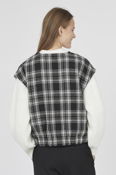 SisterS point zwarte dames gilet | Model achteraanzicht