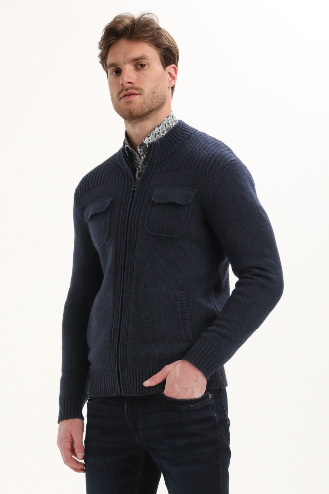 Gabbiano blauwe heren vest | Model vooraanzicht