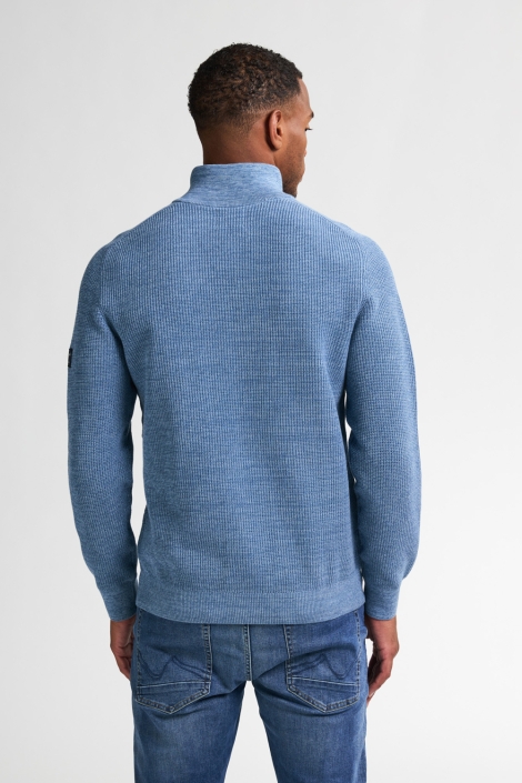 Petrol Industries blauwe heren trui | Model achteraanzicht