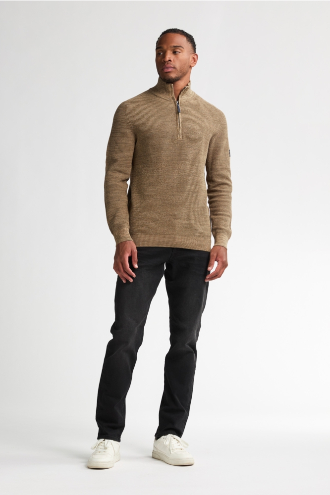 Petrol Industries camel heren sweater | Model