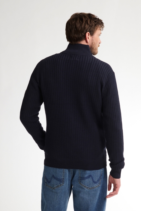 Petrol Industries blauwe heren vest | Model achteraanzicht