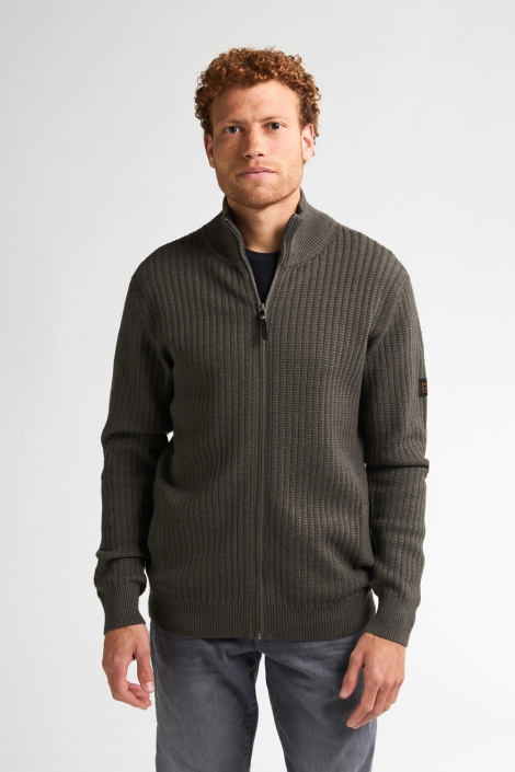 Petrol Industries groene heren vest | Model vooraanzicht