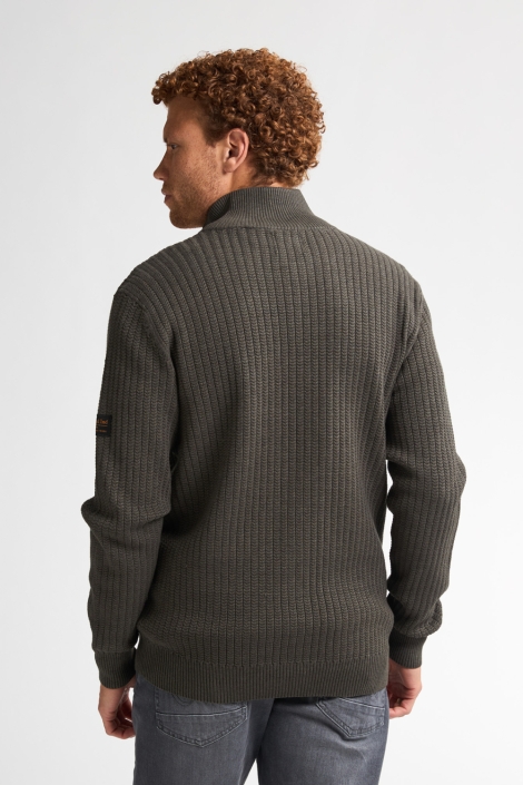 Petrol Industries groene heren vest | Model achteraanzicht