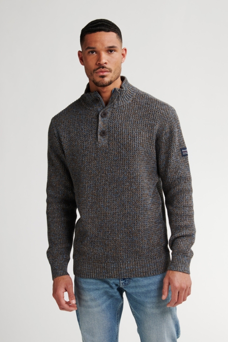 Petrol Industries blauwe heren trui | Model vooraanzicht