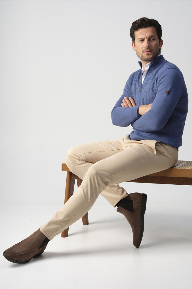 Campbell blauwe heren vest | Model