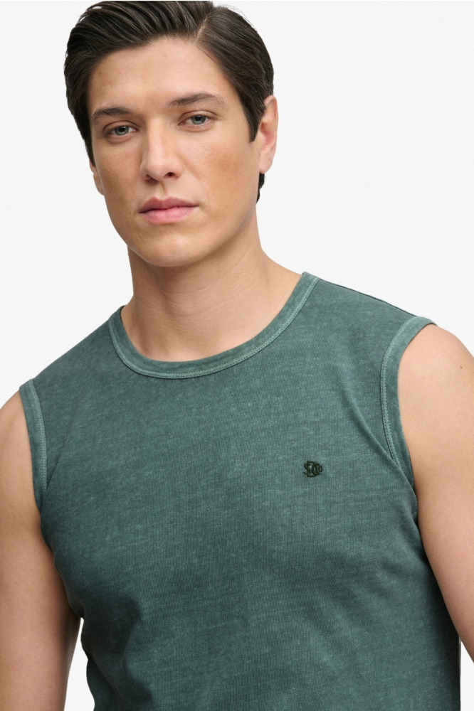 Superdry groene heren t-shirt | Close up