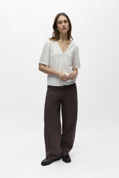 Object witte dames blouse | Model