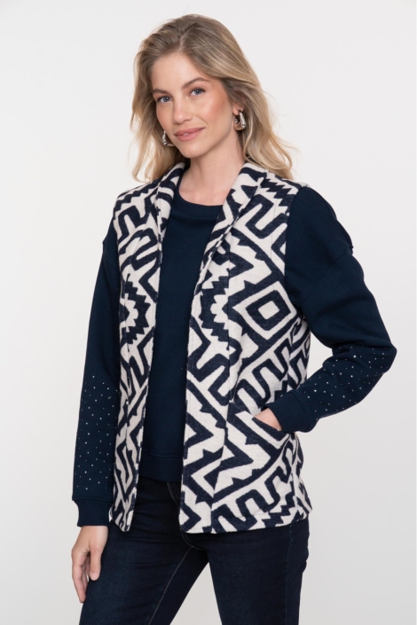 Geisha beige dames gilet | Model vooraanzicht