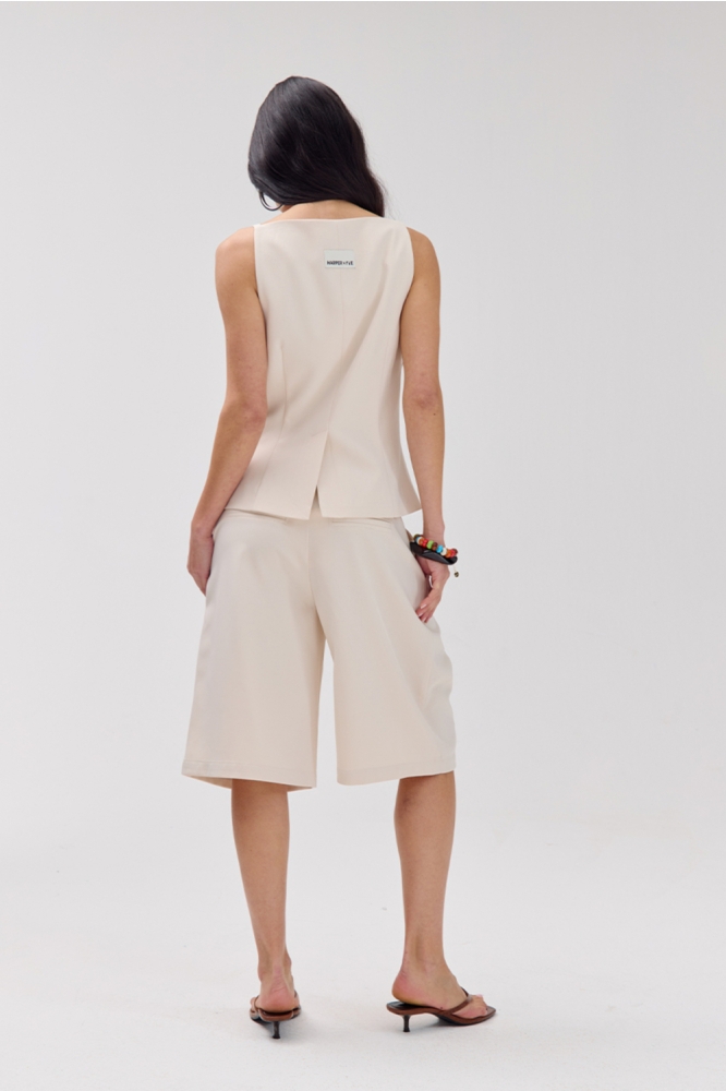 Harper & Yve ecru dames gilet | Model