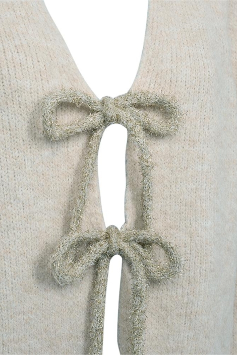 Freequent beige dames vest | Close up