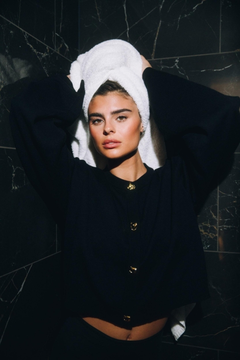 Refined Department zwarte dames vest | Sfeerbeeld, In situatie