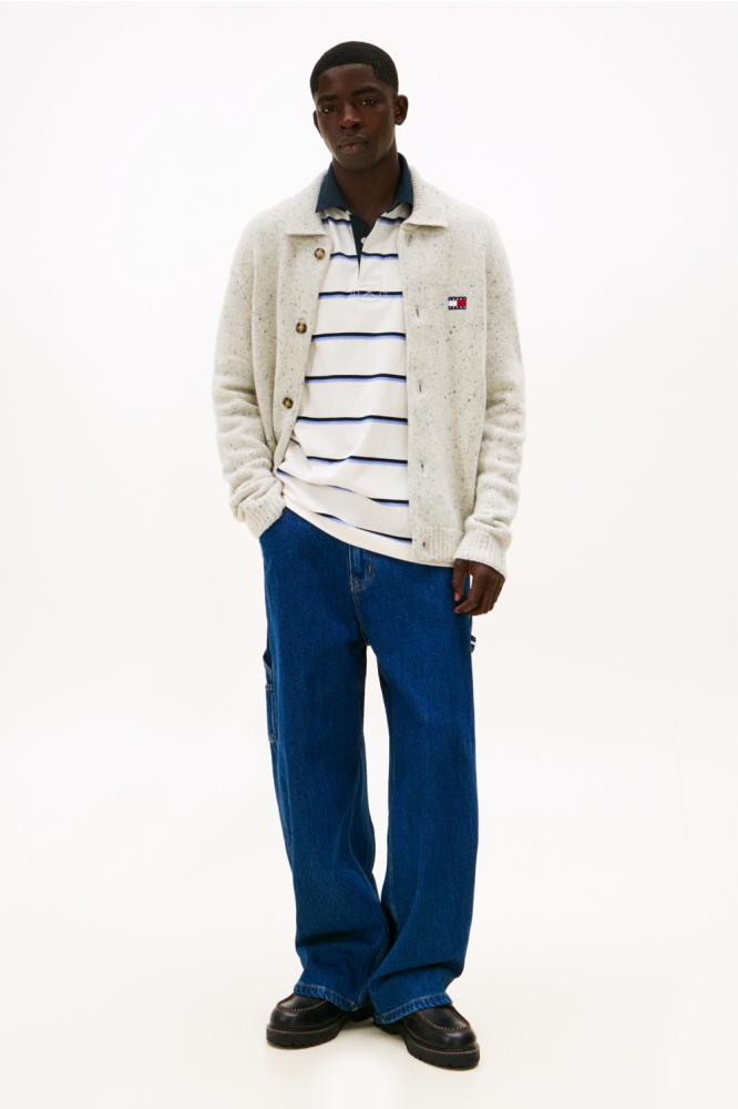 Tommy Jeans grijze heren vest | Model