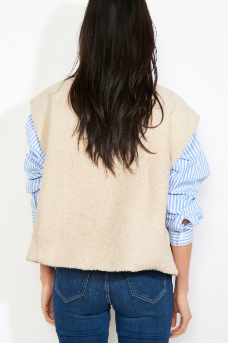 LolaLiza beige dames vest | Model achteraanzicht