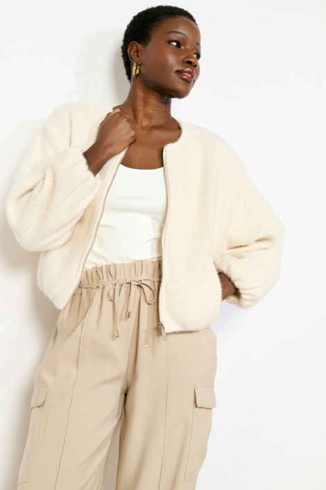 LolaLiza beige dames vest | Model vooraanzicht