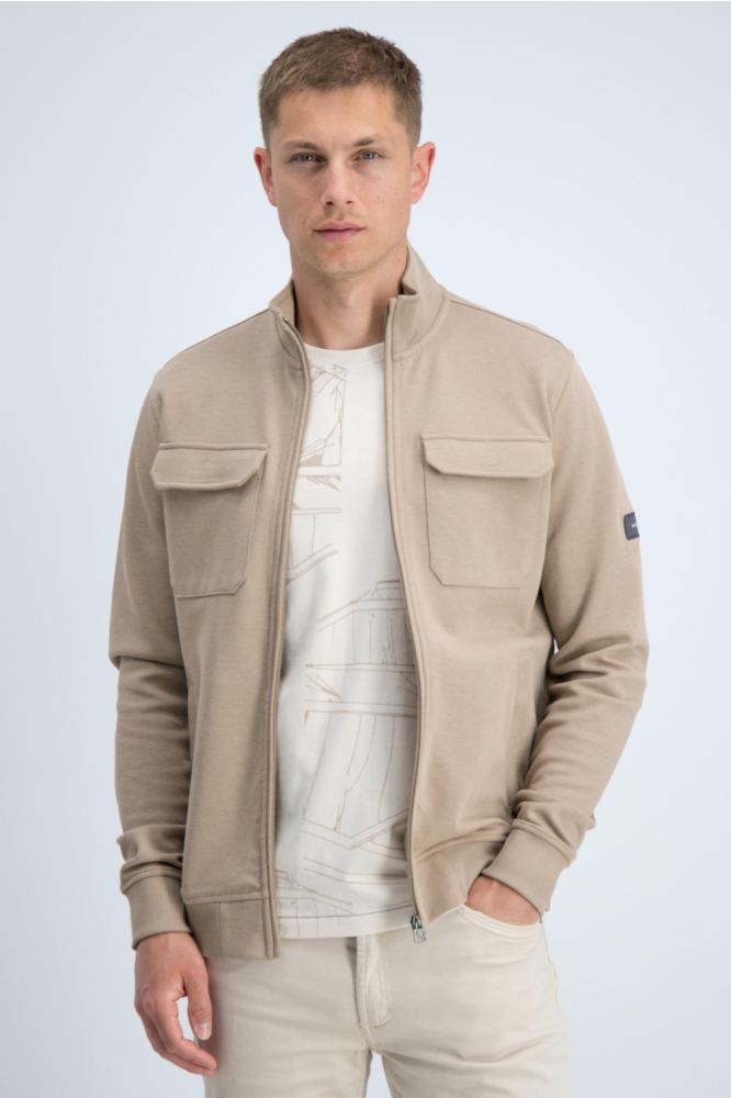 Gabbiano camel heren vest | Model vooraanzicht