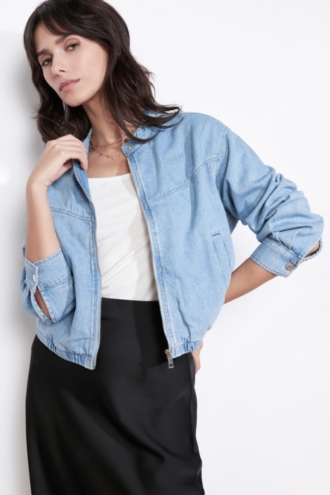 LolaLiza blauwe dames jas | Model vooraanzicht