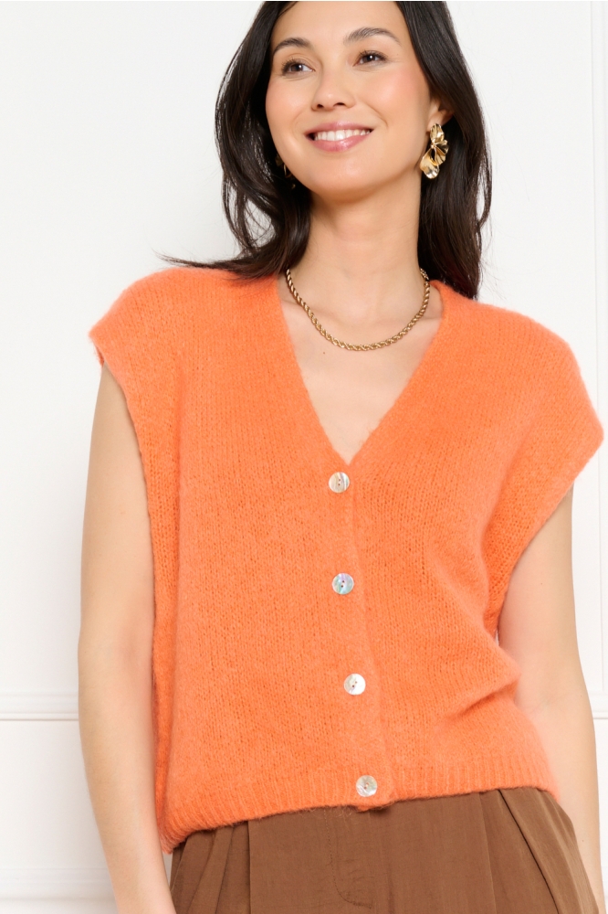 LolaLiza oranje dames gilet | Model vooraanzicht