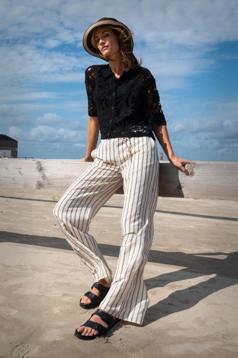 Maicazz zwarte dames vest | Sfeerbeeld, In situatie