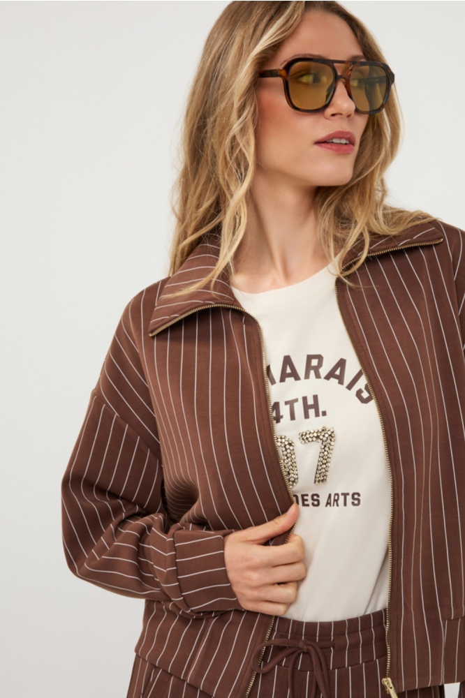 EsQualo bruine dames vest | Close up