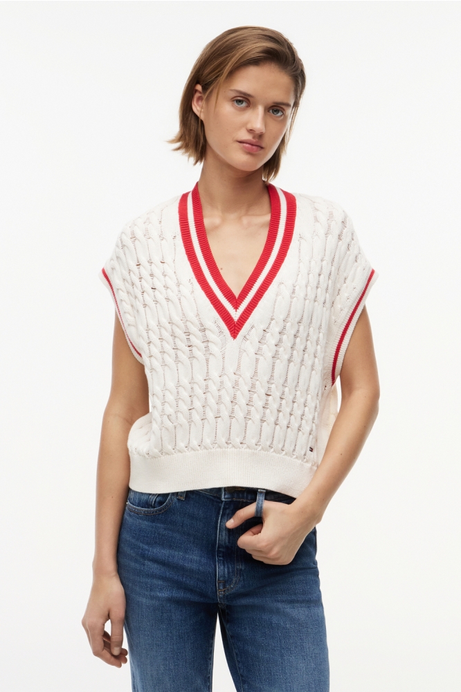 Tommy Jeans witte dames trui | Model vooraanzicht