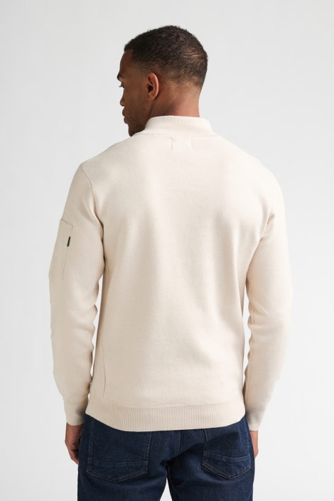 Petrol Industries beige heren trui | Model achteraanzicht