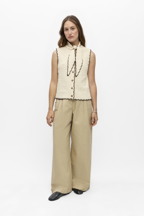 Object beige dames gilet | Model