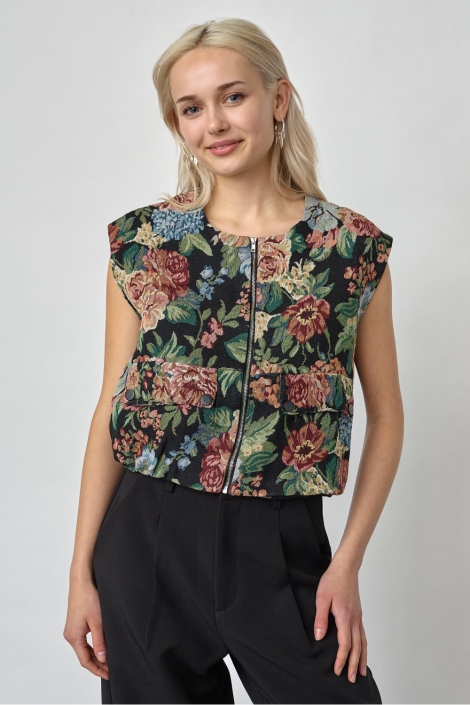 SisterS point zwarte dames gilet | Model vooraanzicht